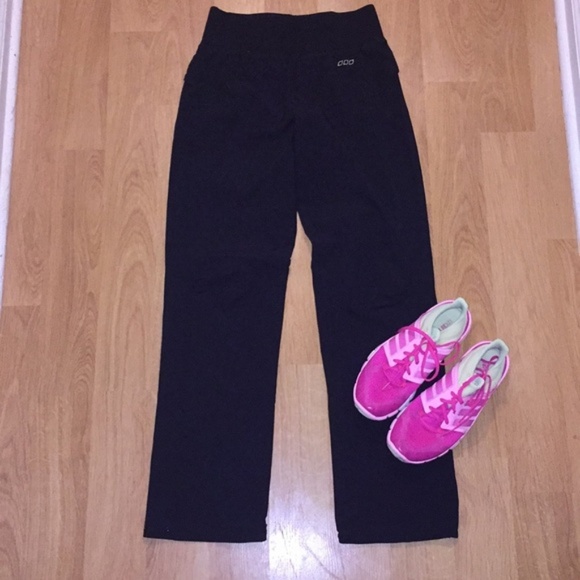 Black Lorna Jane Active Pants - Picture 2 of 7